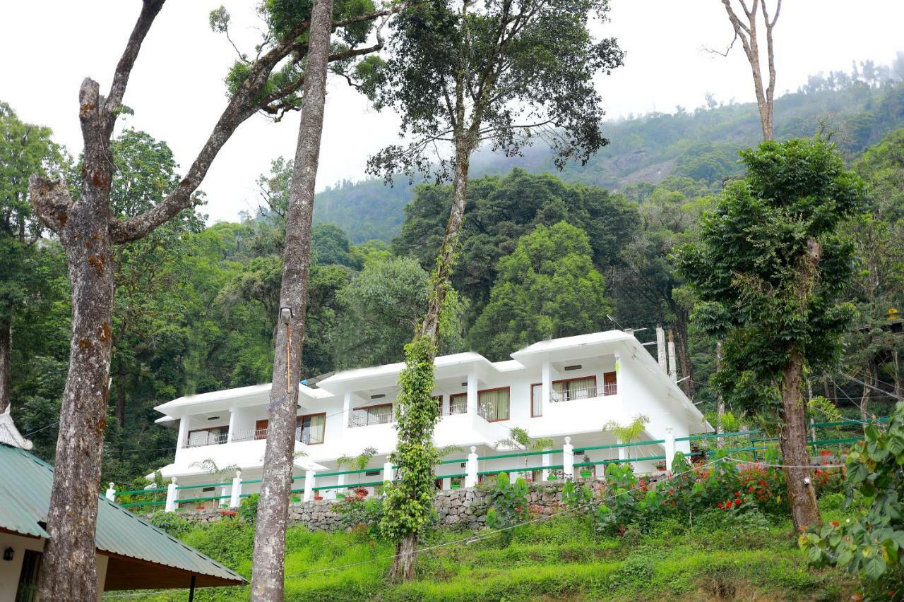 七泉种植园度假村 蒙纳 外观 照片